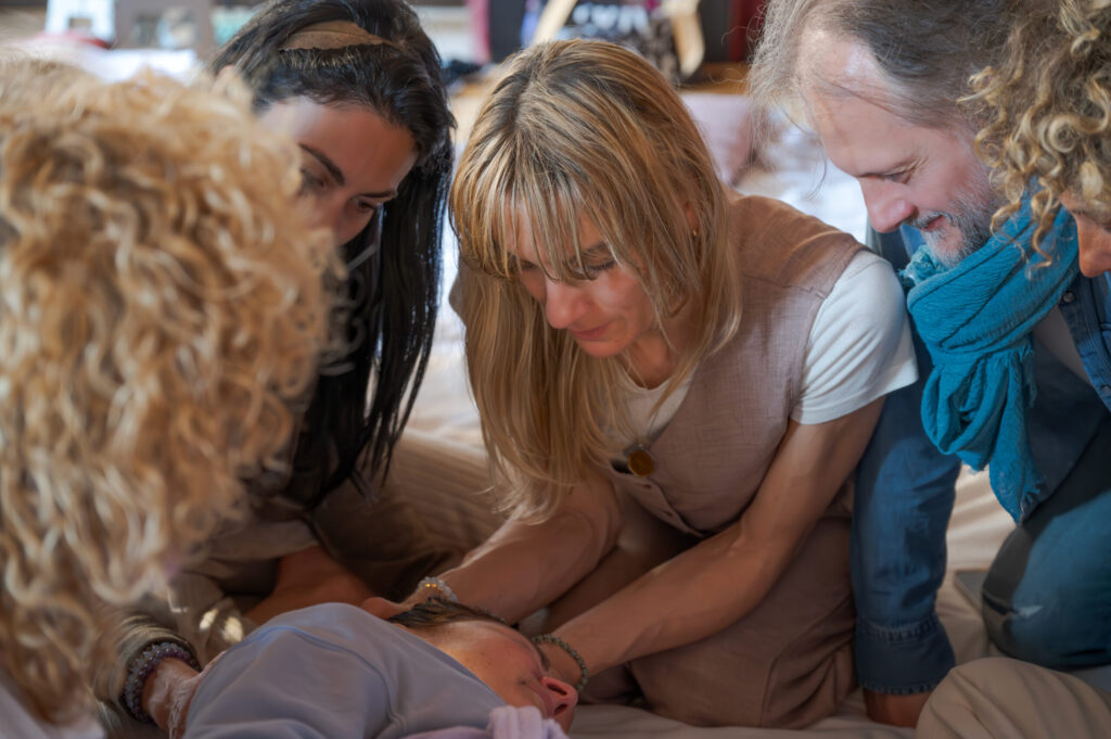 Consulenza impronte di nascita - lavoro corporeo sulle memorie prenatali con Monica Grando